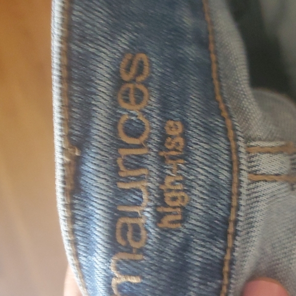 High rise jeans - Picture 3 of 3